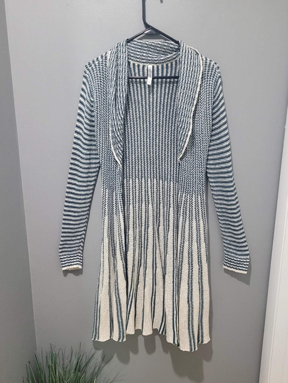 Monoreno Blue Striped Open-Front Long Cardigan Sweater in Navy and Cream Sz M
